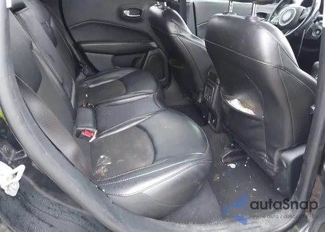 2020 Jeep Compass Latitude 4X4 из США, поврежденный, VIN 3C4NJDBB6LT174896